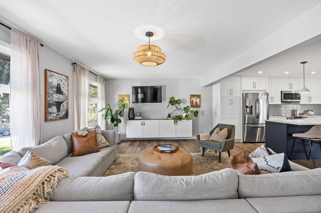 Picture for 411 Canterbury Place SW