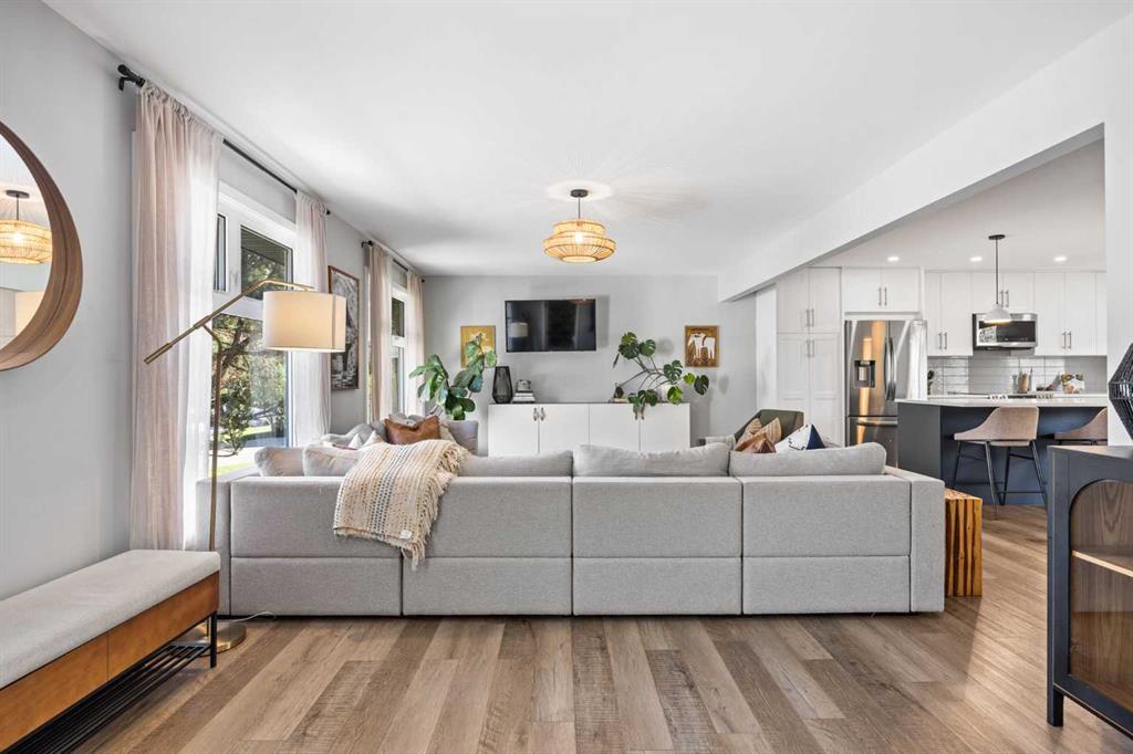 Picture for 411 Canterbury Place SW
