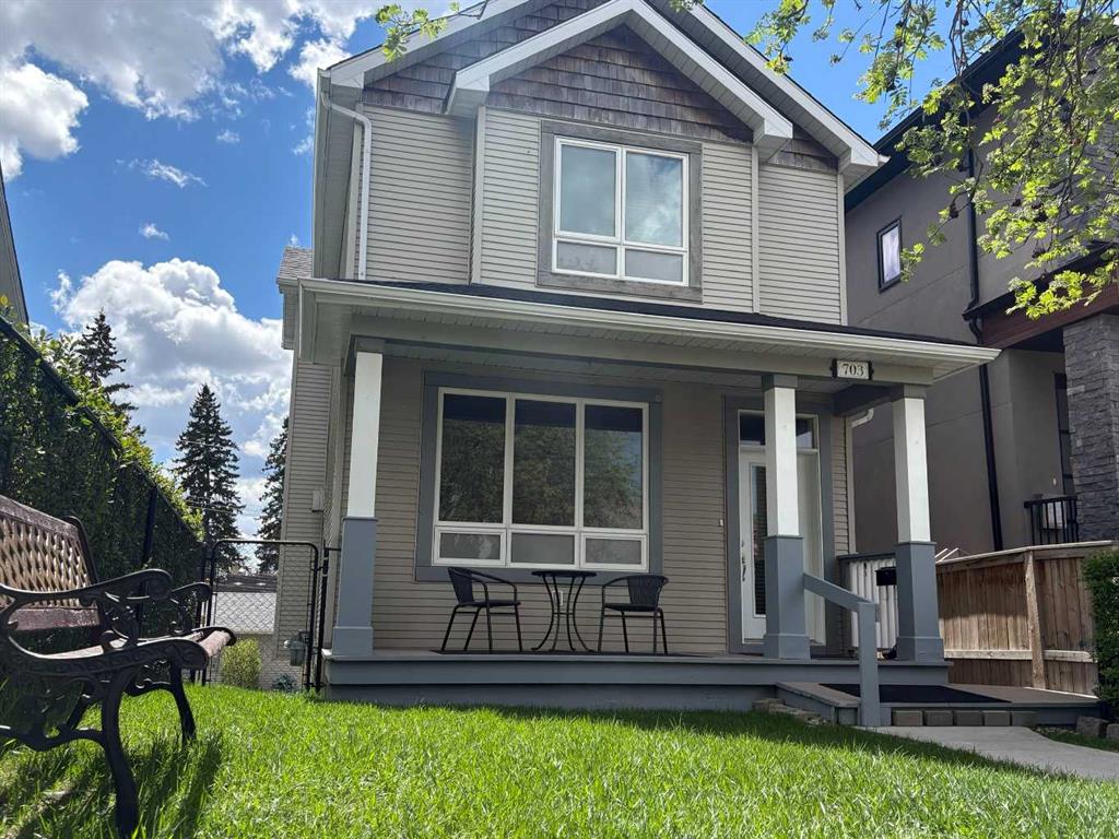 Picture for 703 52 Avenue SW