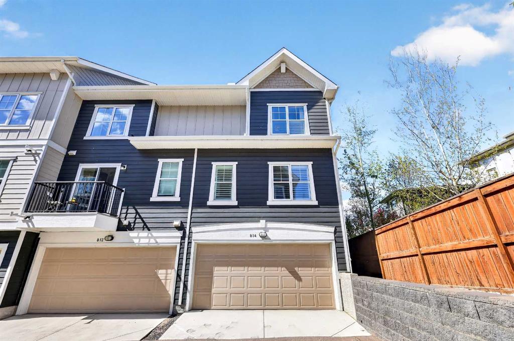 Picture for 814 Cranbrook Walk SE