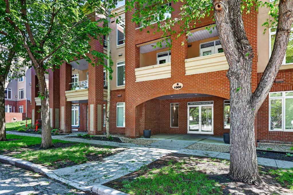 Picture for 1104, 24 Hemlock Crescent SW