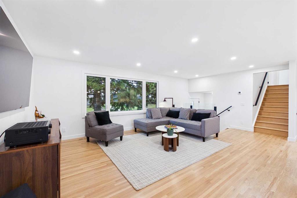 Picture for 920 Cantabrian Drive SW