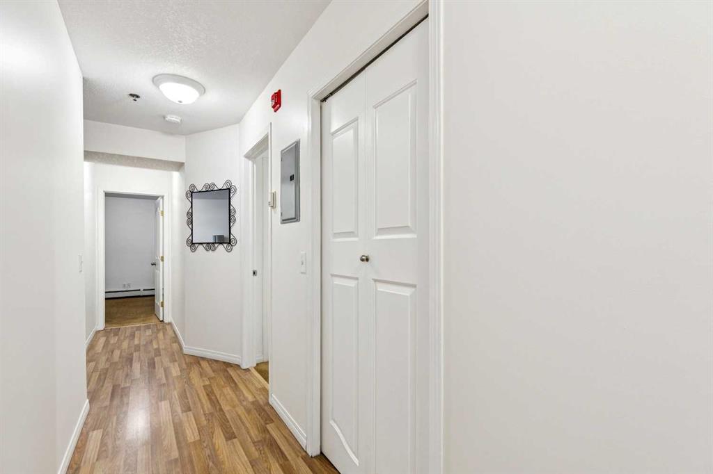 Picture for 101, 649 Marsh Road NE