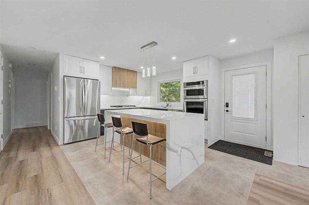 Picture for 12108 Lake Waterton Way SE