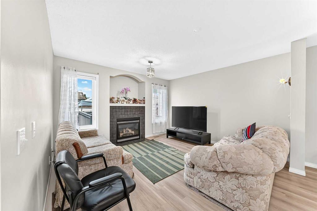 Picture for 94 Tuscany Ridge Common NW