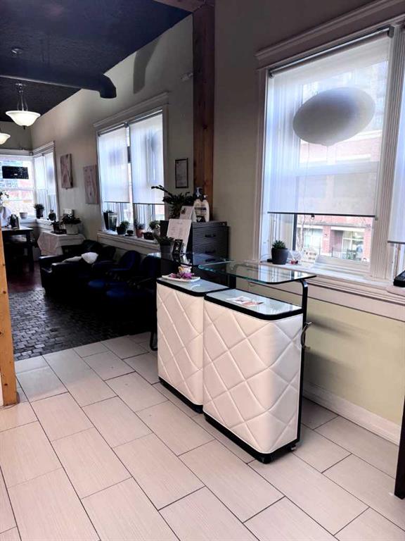 Picture for 123 spa Street SE