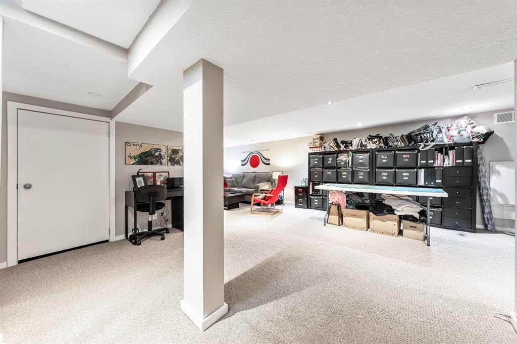 Picture for 2616 28 Street SW https://www.cirrealty.ca/reb/creb/06/A2265306_24.jpg