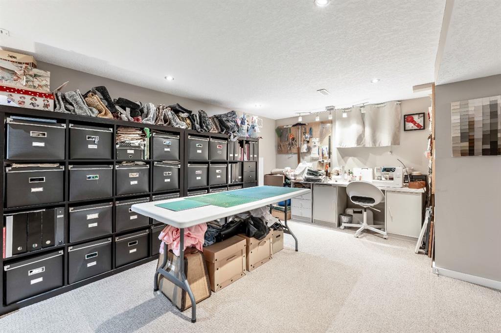 Picture for 2616 28 Street SW https://www.cirrealty.ca/reb/creb/06/A2265306_26.jpg