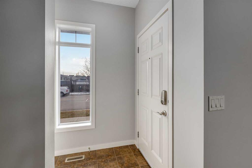 Picture for 84 fireside Way 