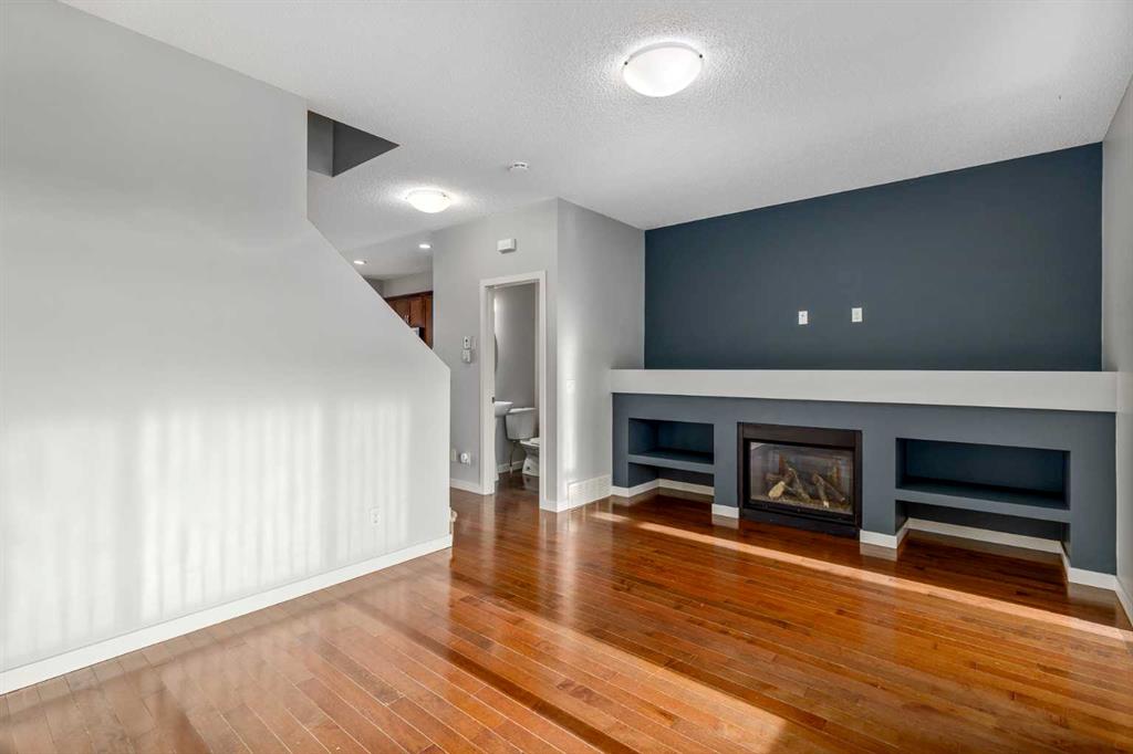 Picture for 84 fireside Way 