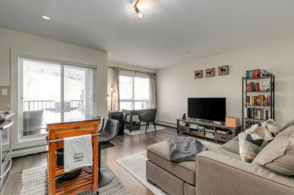 Picture for 421, 510 Edmonton Trail NE