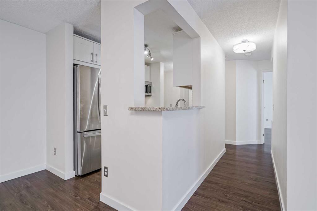 Picture for 208, 130 25 Avenue SW https://www.cirrealty.ca/reb/creb/06/A2266706_12.jpg