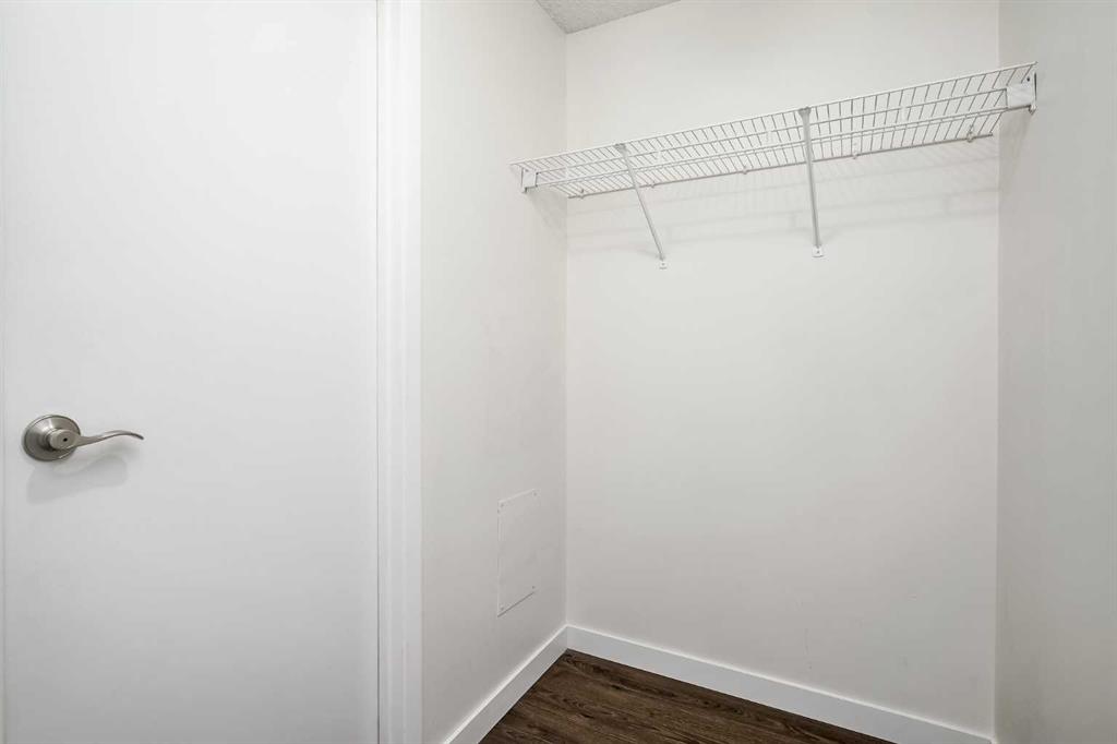 Picture for 208, 130 25 Avenue SW https://www.cirrealty.ca/reb/creb/06/A2266706_20.jpg
