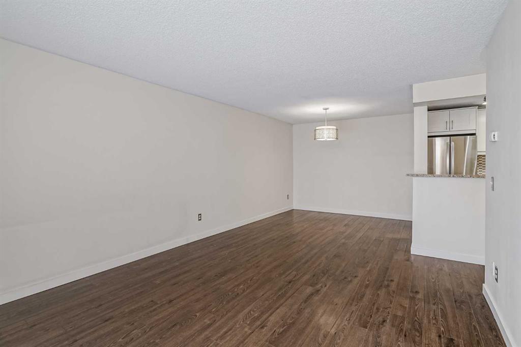 Picture for 208, 130 25 Avenue SW https://www.cirrealty.ca/reb/creb/06/A2266706_9.jpg