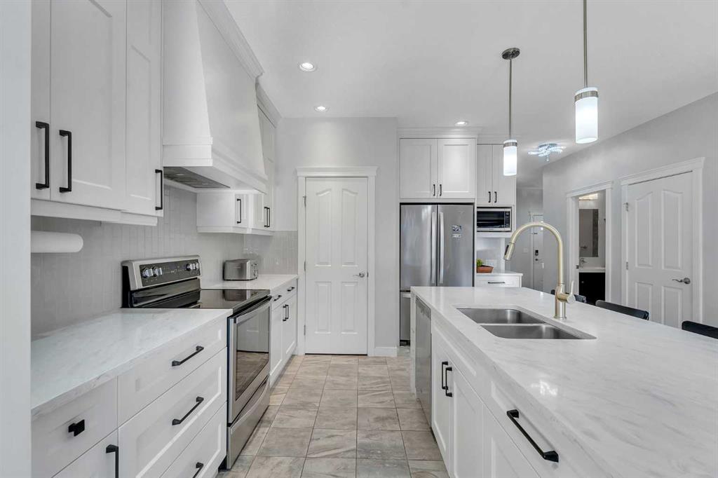 Picture for 1535 Ravensmoor Way SE