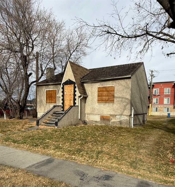 Picture for 112 18 Avenue NE