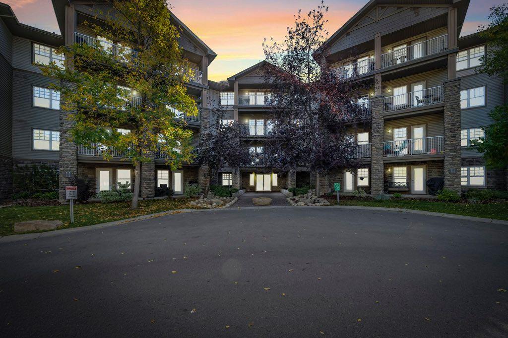 Picture for 301, 1414 17 Street SE