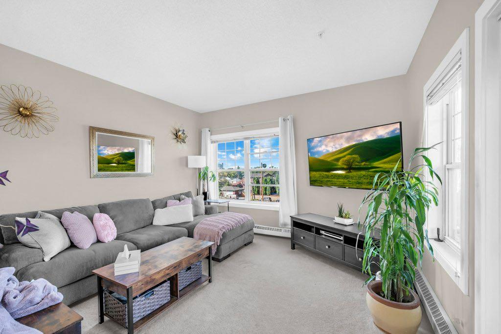 Picture for 301, 1414 17 Street SE