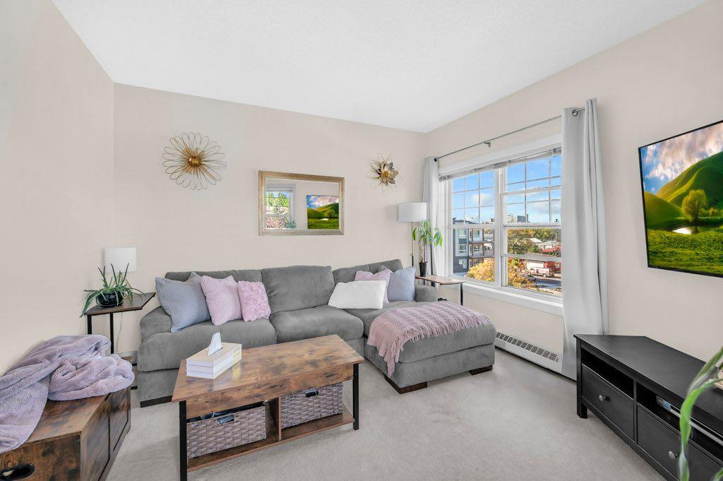 Picture for 301, 1414 17 Street SE