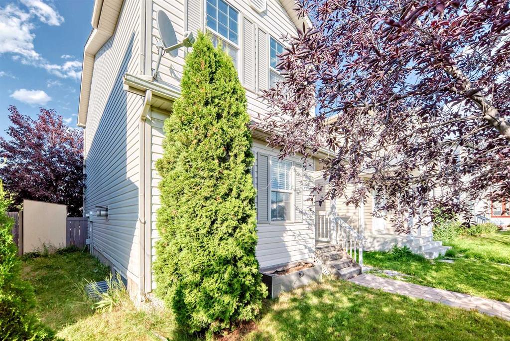 Picture for 57 Martinvalley Way NE