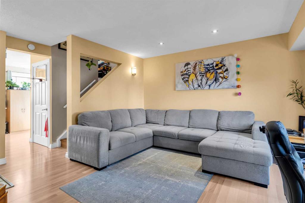 Picture for 43 Martindale Court NE