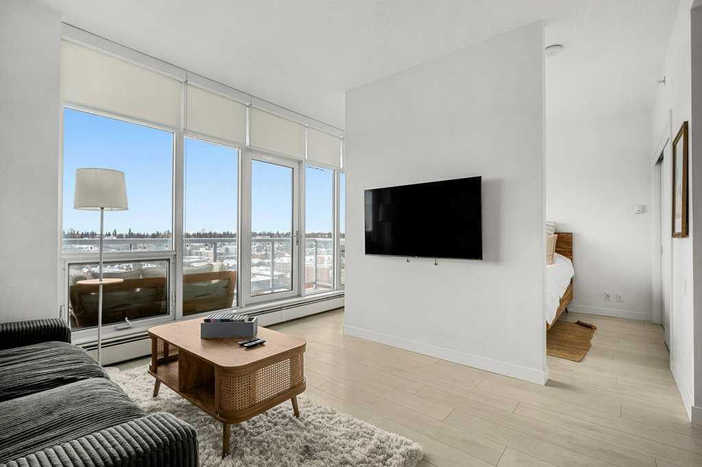 Picture for 1402, 1501 6 Street SW