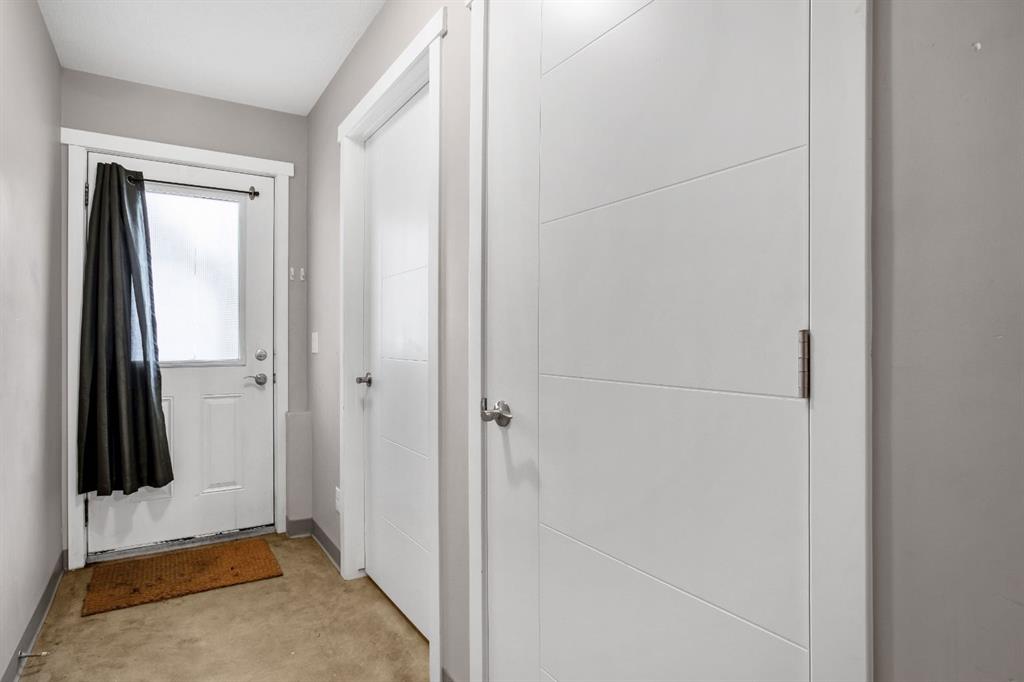 Picture for D, 204 6 Avenue 