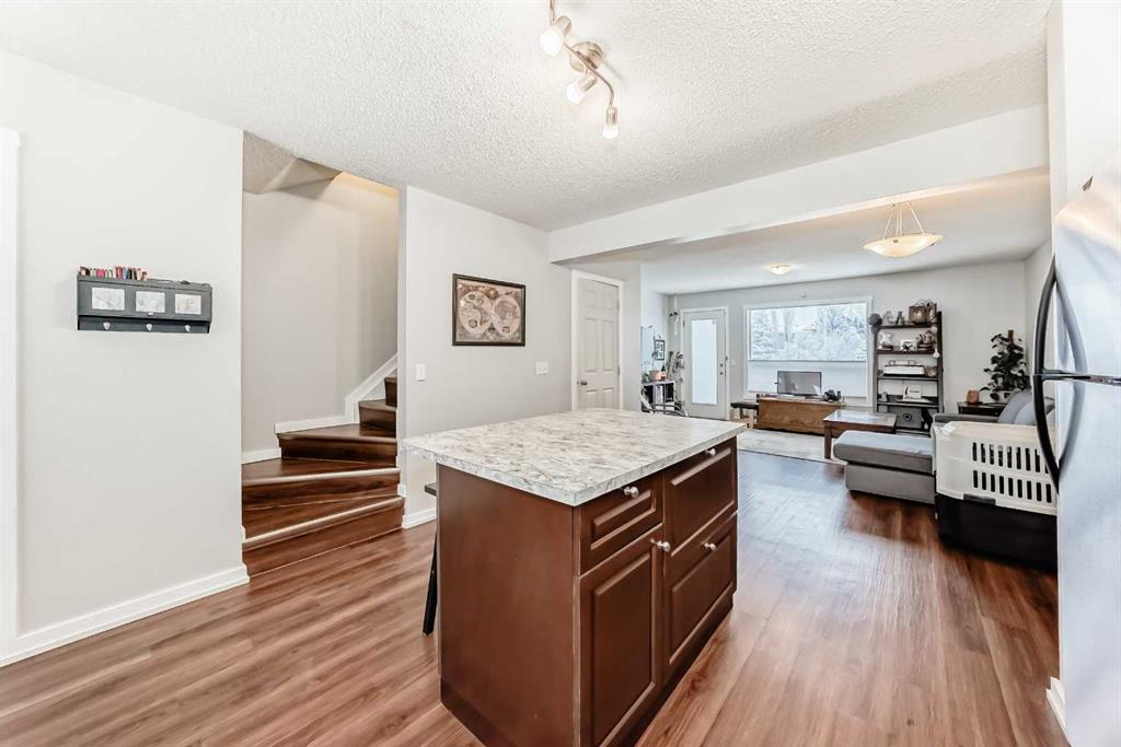 Picture for 504, 140 Sagewood Boulevard SW