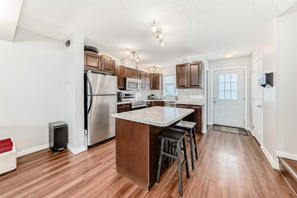 Picture for 504, 140 Sagewood Boulevard SW