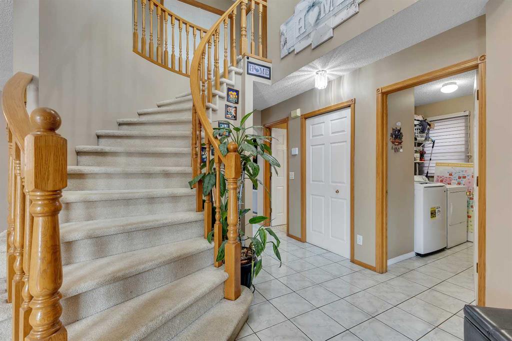 Picture for 710 Coral Springs Boulevard NE