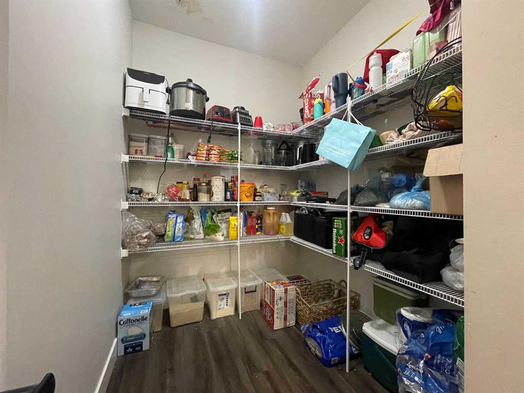 Picture for 220 Carringham Road NW