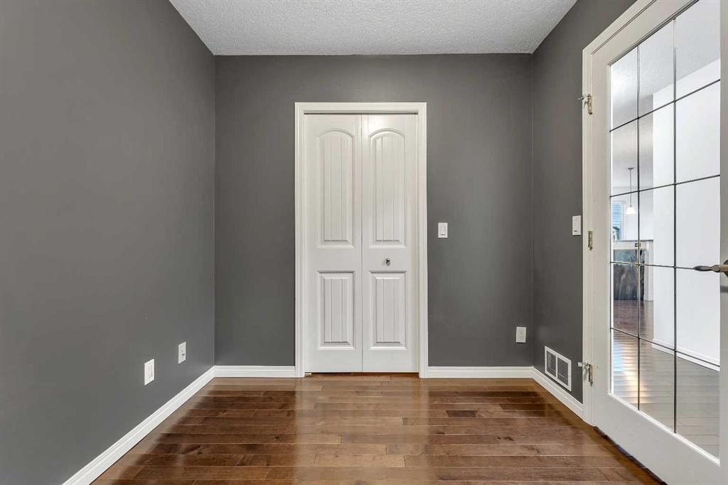 Picture for 1202, 175 Panatella Hill NW