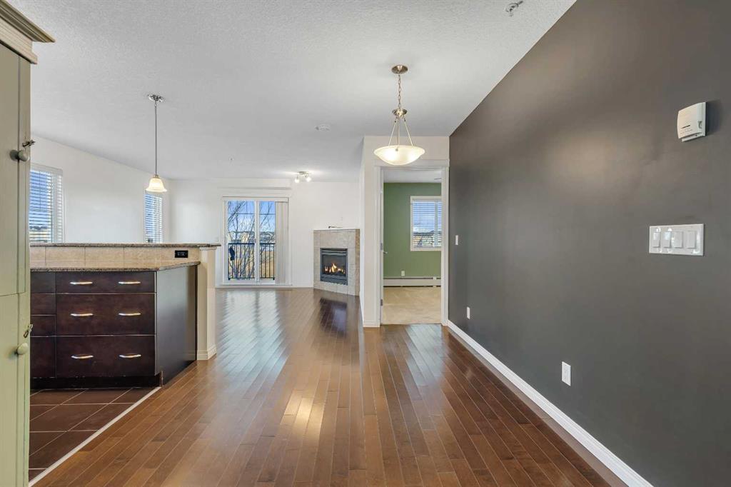 Picture for 1202, 175 Panatella Hill NW