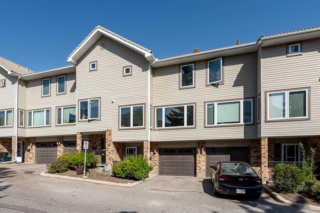 Picture for 12 Coachway Gardens SW