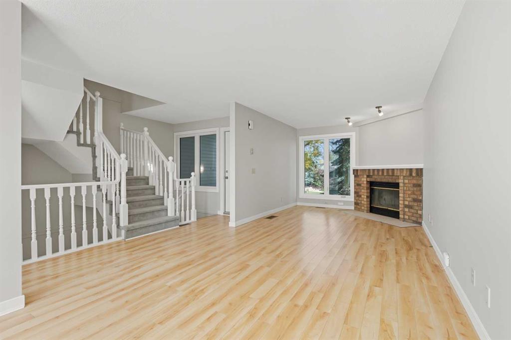 Picture for 12 Coachway Gardens SW