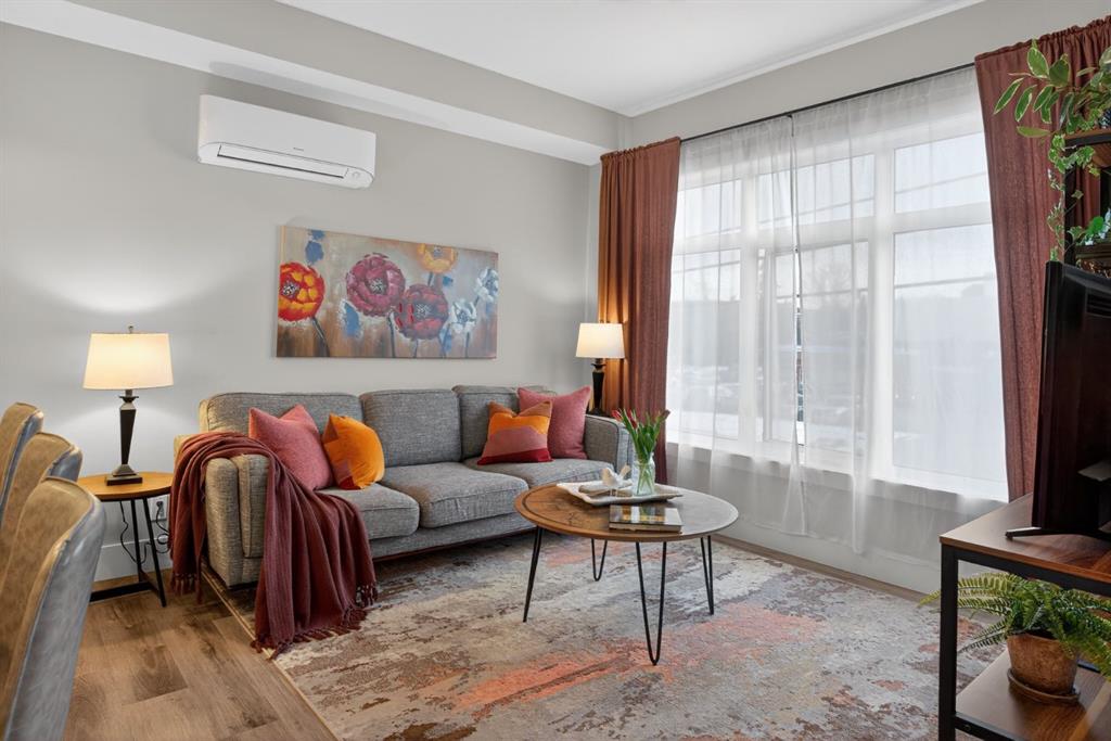 Picture for 202, 1702 17 Avenue SW