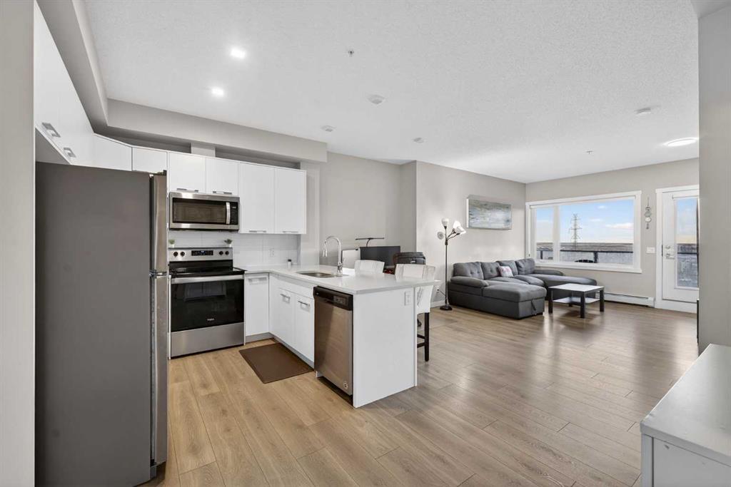 Picture for 313, 214 Sherwood Square NW