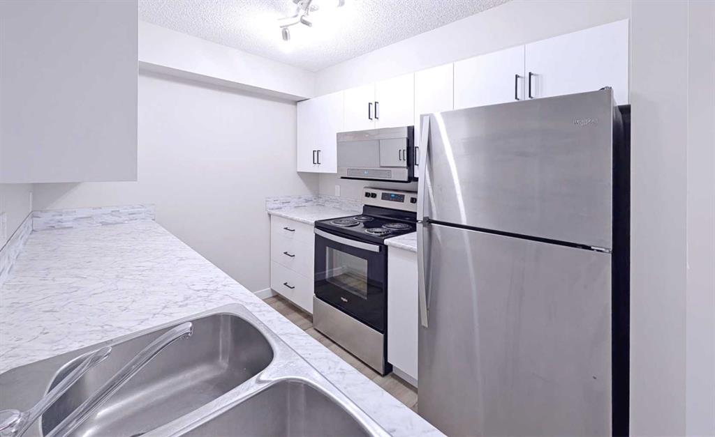 Picture for 1204, 2371 Eversyde Avenue SW