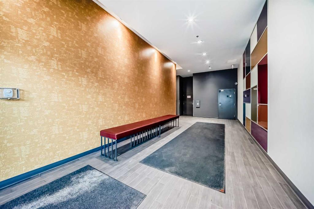 Picture for 810, 135 13 Avenue SW