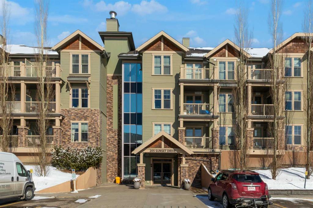 Picture for 303, 205 Sunset Drive SW