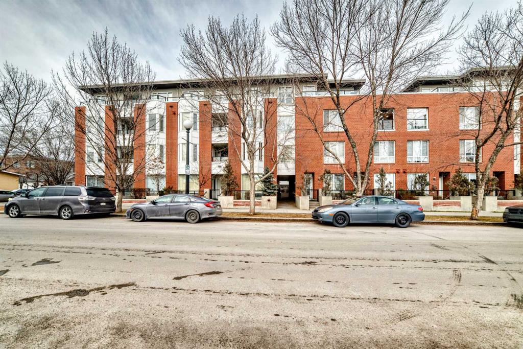 Picture for 204, 830 Centre Avenue NE