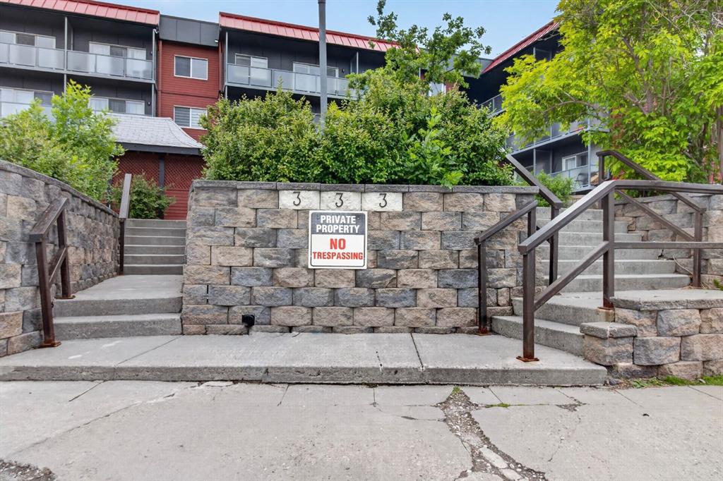 Picture for 303, 333 Garry Crescent NE