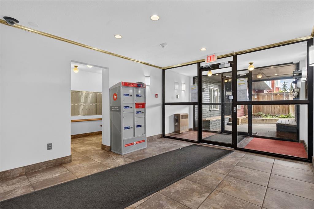 Picture for 303, 333 Garry Crescent NE
