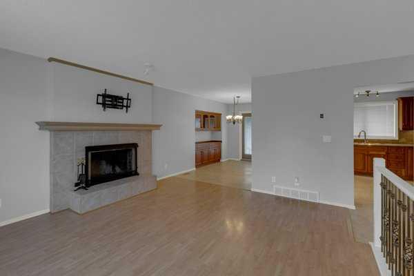 Picture for 3 Madigan Court NE