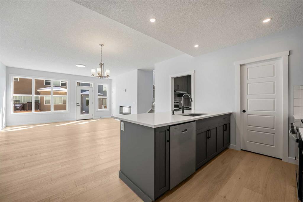 Picture for 187 Legacy Reach Park SE