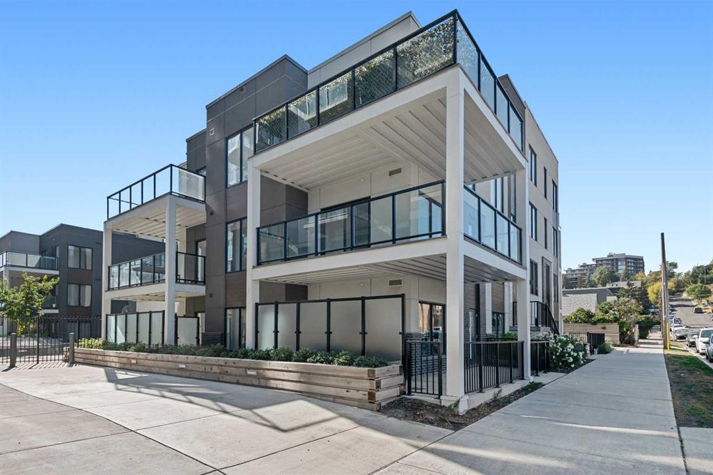 Picture for 401, 455 1 Avenue NE