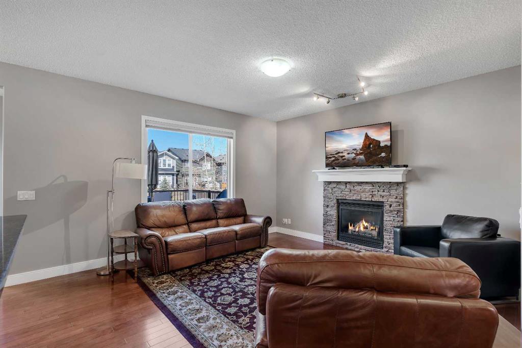 Picture for 18 Silverado Skies Drive SW