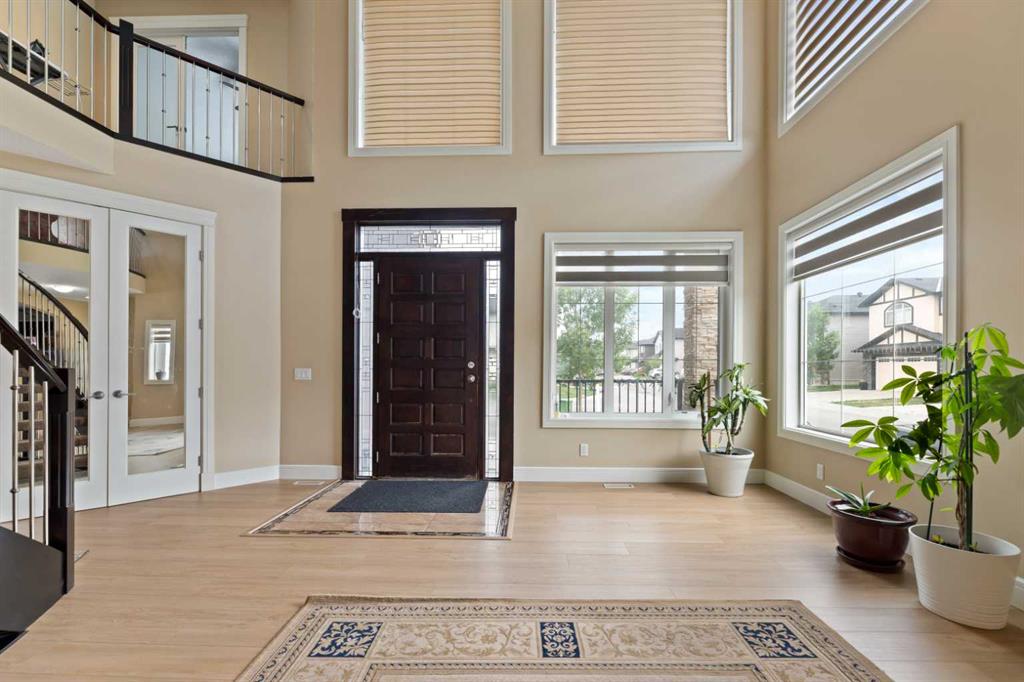 Picture for 150 Saddlelake Grove NE