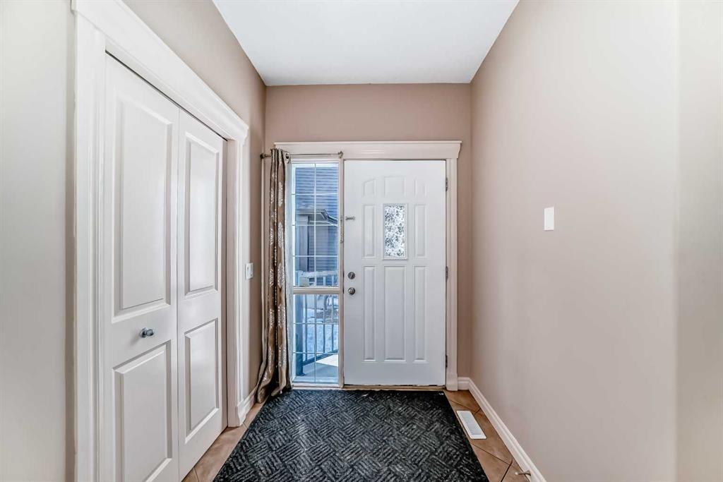 Picture for 36 Saddleland Court NE