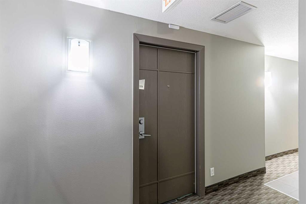 Picture for 3206, 210 15 Avenue SE